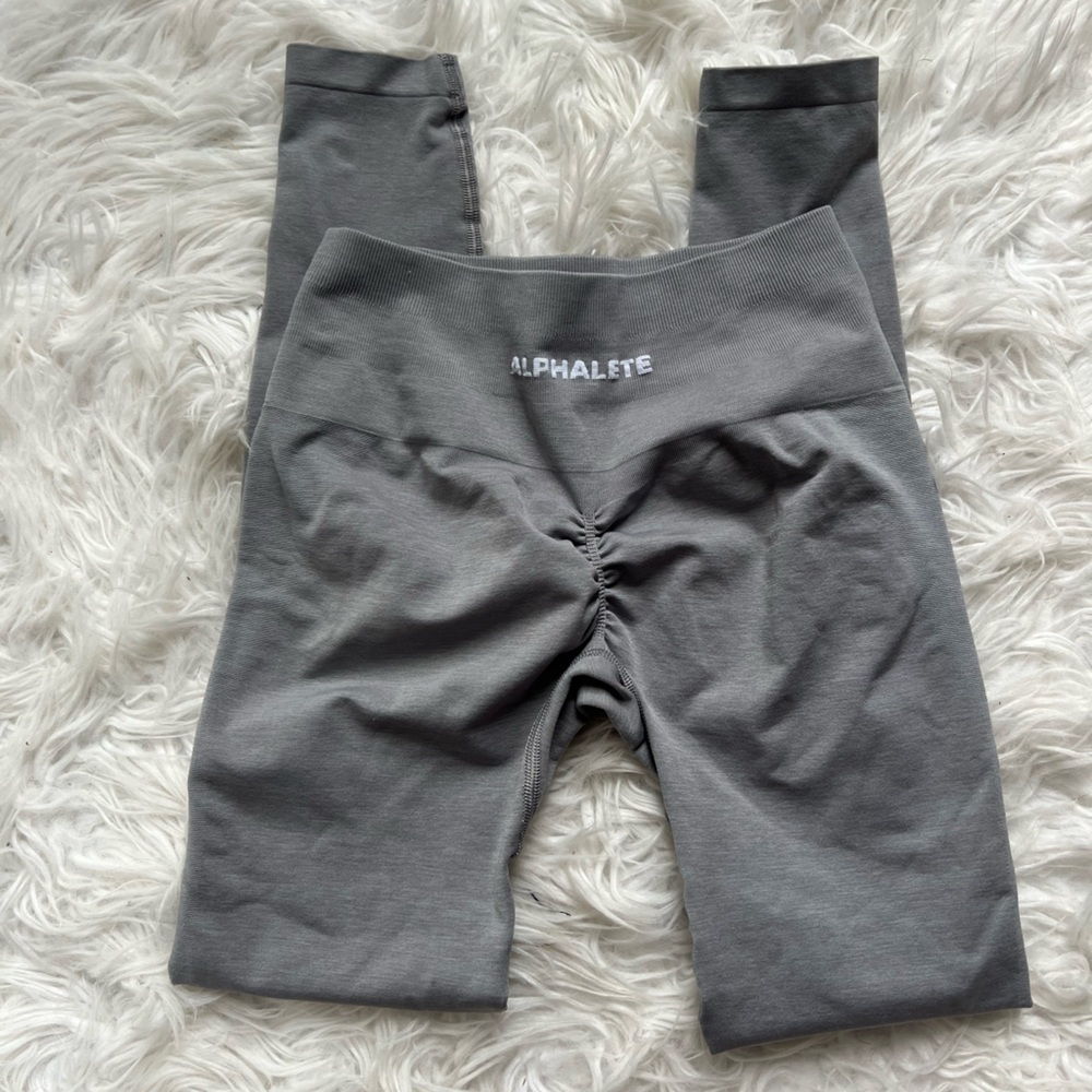 Alphalete Amplify Leggings Medium Grey size Small